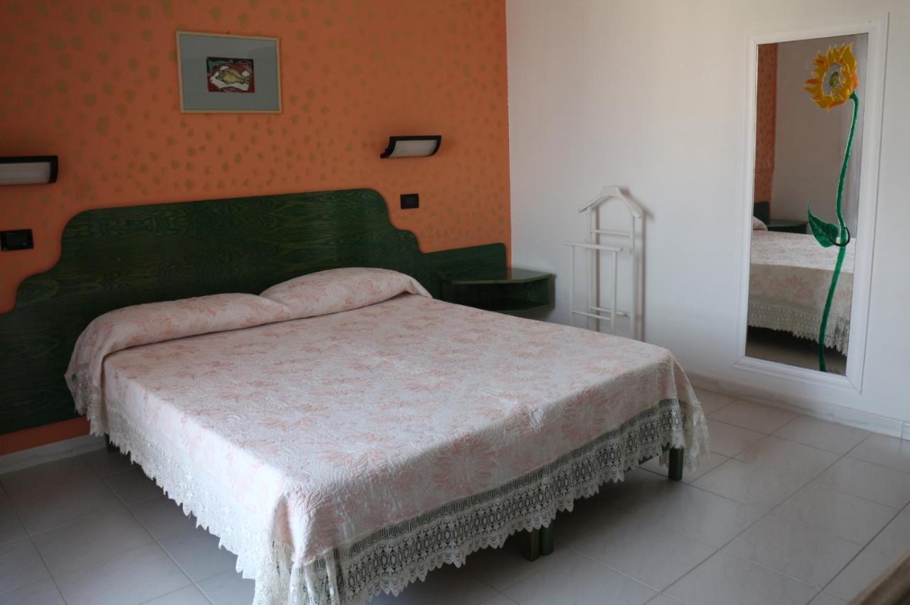 Hotel Mater Mediterranea Senorbi Exterior photo