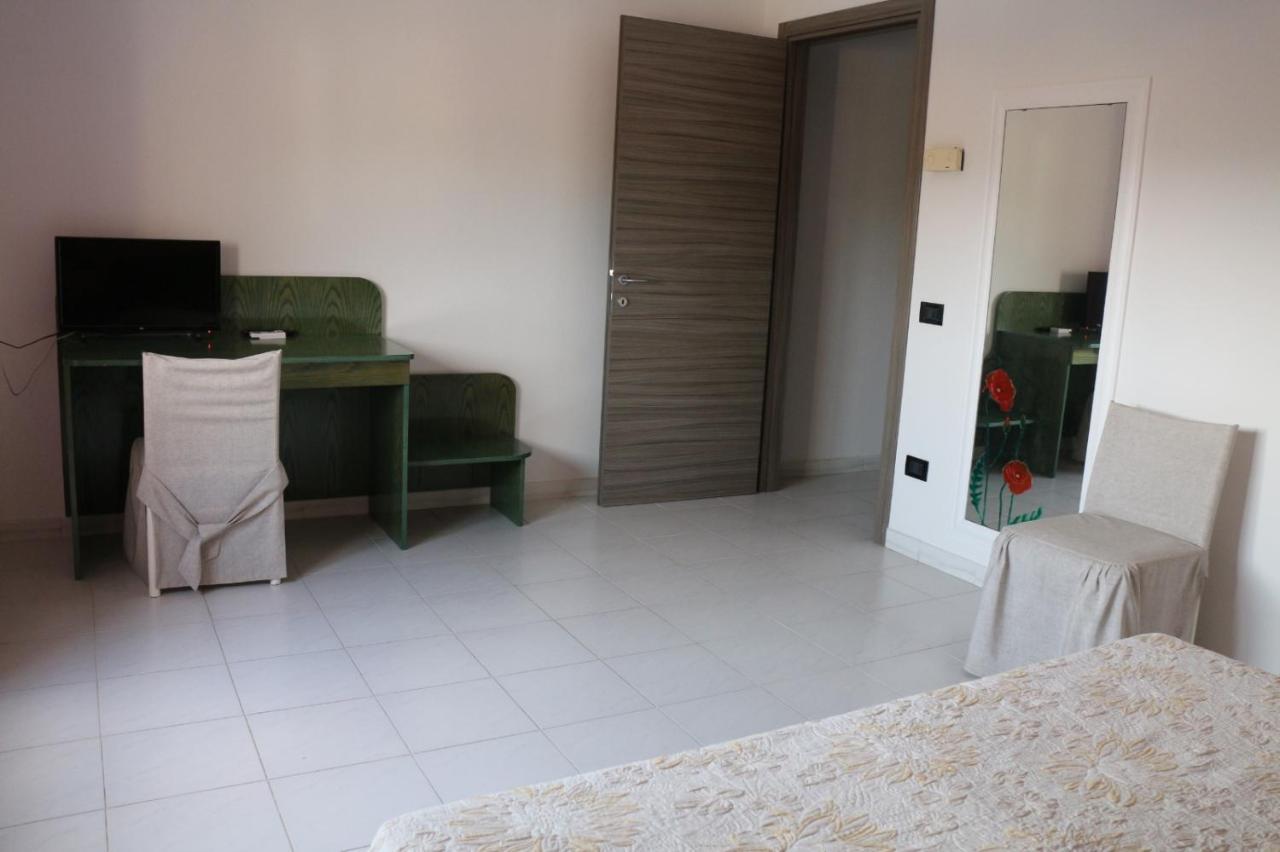Hotel Mater Mediterranea Senorbi Exterior photo