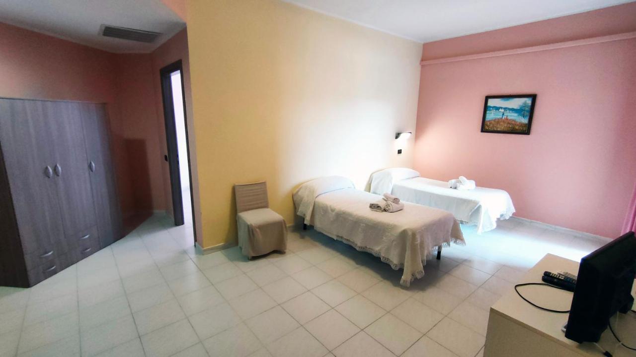 Hotel Mater Mediterranea Senorbi Exterior photo